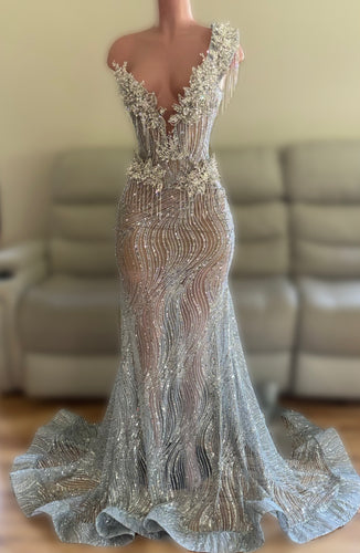 Aynoah 2.0 Crystal Gown (READY TO SHIP) Sz. Small