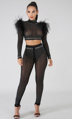 Lisa Feathered Set