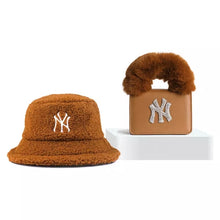NY Fur Purse Sets