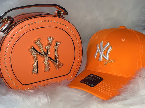 NY Purse & Hat Set